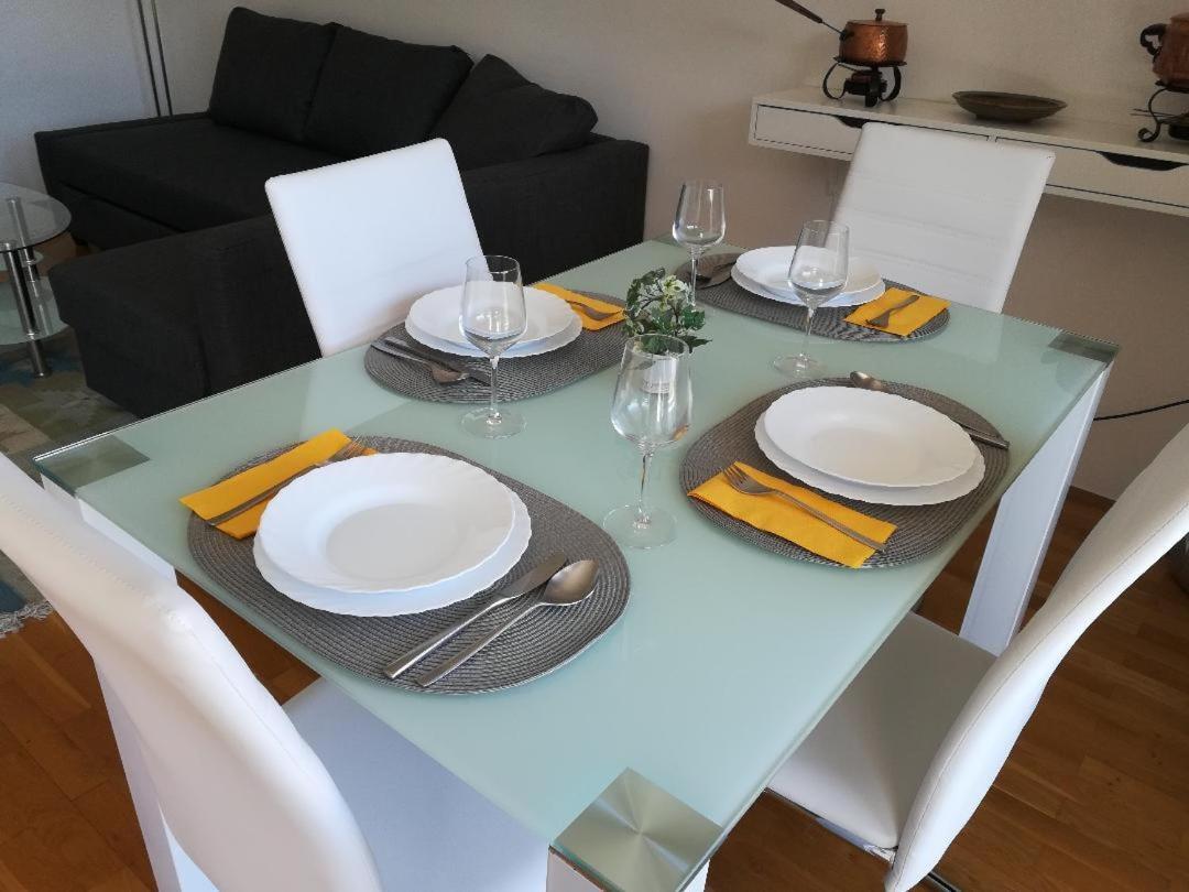 בודפשט Homy Apartment In Buda, With Safe Garage And Terrace מראה חיצוני תמונה